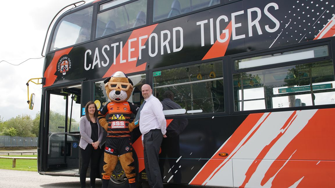 Castleford Tigers Job Aussie Interest Explodes - 39ar864